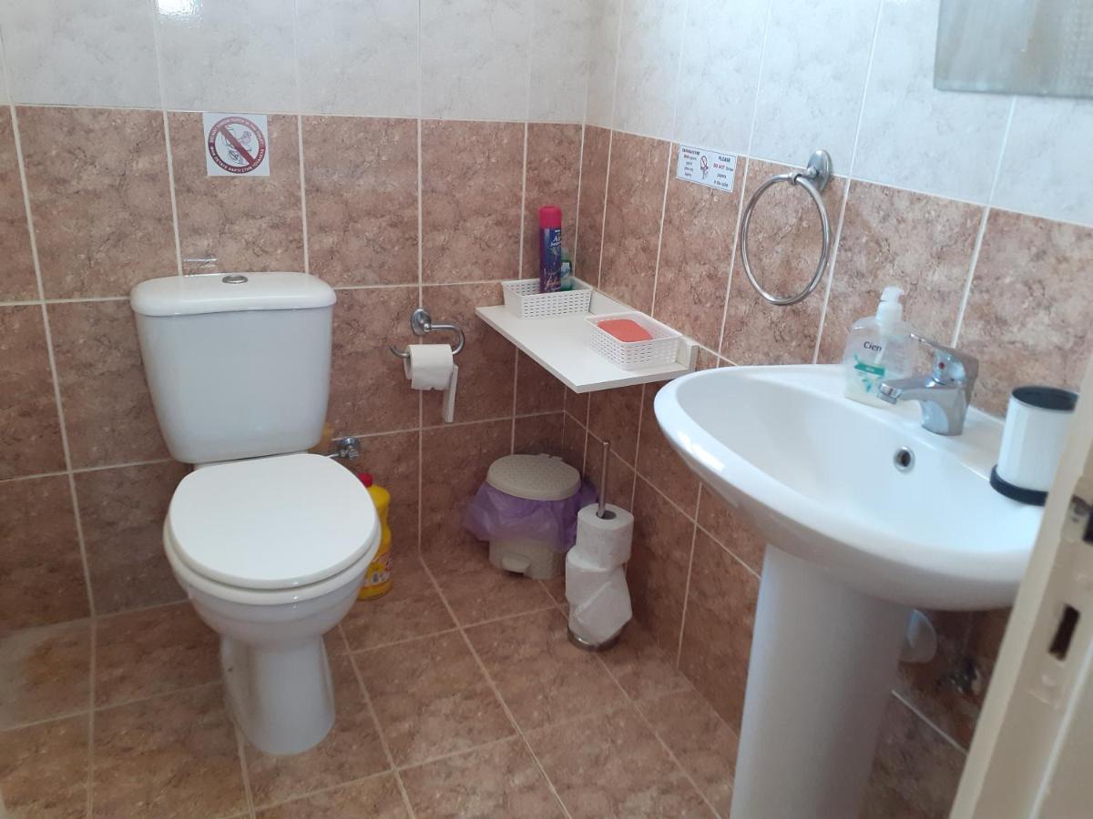 Вілла Beautiful 2-Bed House In Мандрія Екстер'єр фото